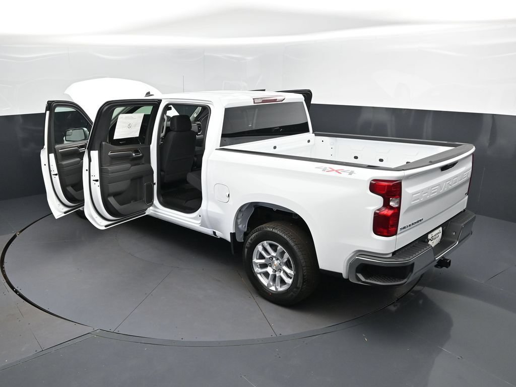 New 2026 Chevrolet Silverado 1500 LT AWD/4WD image 2