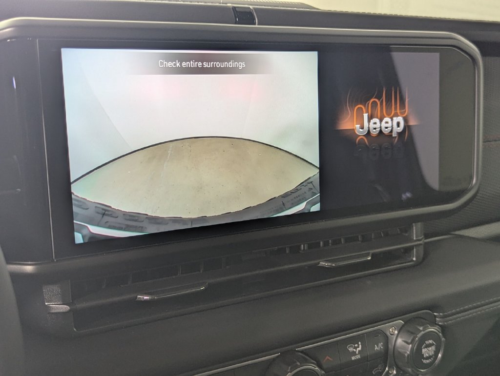 New 2026 Jeep Wrangler Unlimited Rubicon AWD/4WD image 23