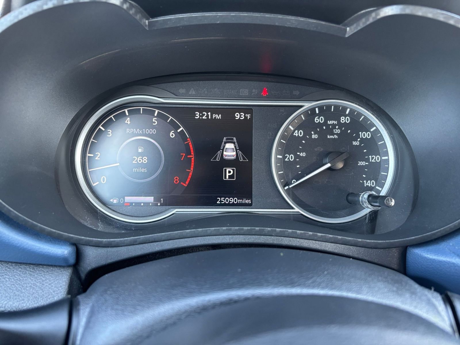 Used 2025 Nissan Versa SV image 38