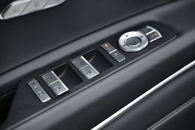 Certified 2025 Genesis GV80 2.5T Standard image 16