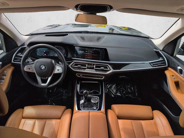Used 2022 BMW X7 xDrive40i w/ Premium Package AWD/4WD image 19