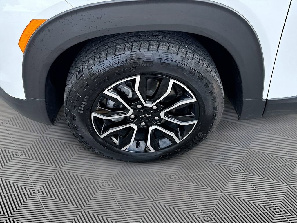Used 2024 Chevrolet TrailBlazer ACTIV w/ Convenience Package image 29