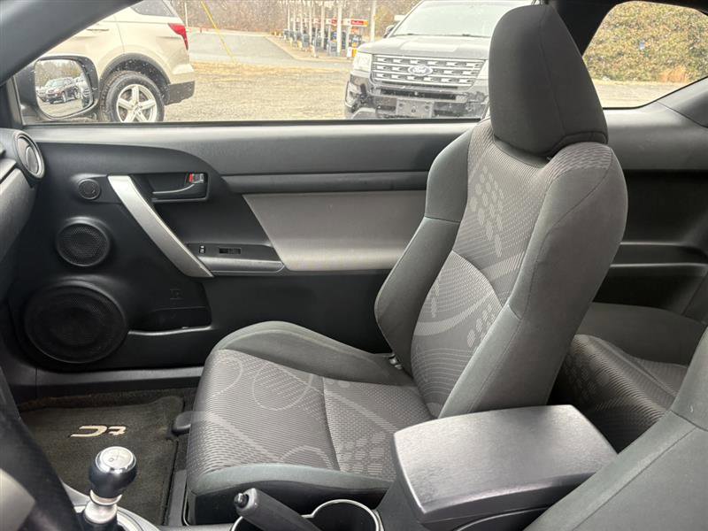 Used 2013 Scion tC image 8