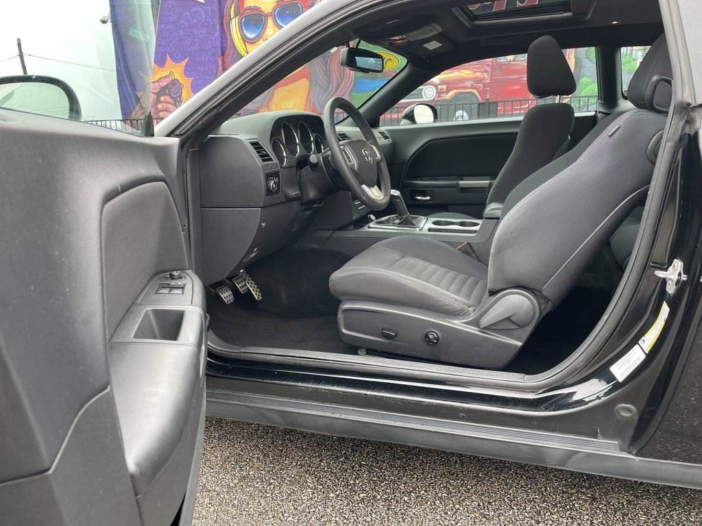 Used 2014 Dodge Challenger R/T w/ Sound Group II image 14