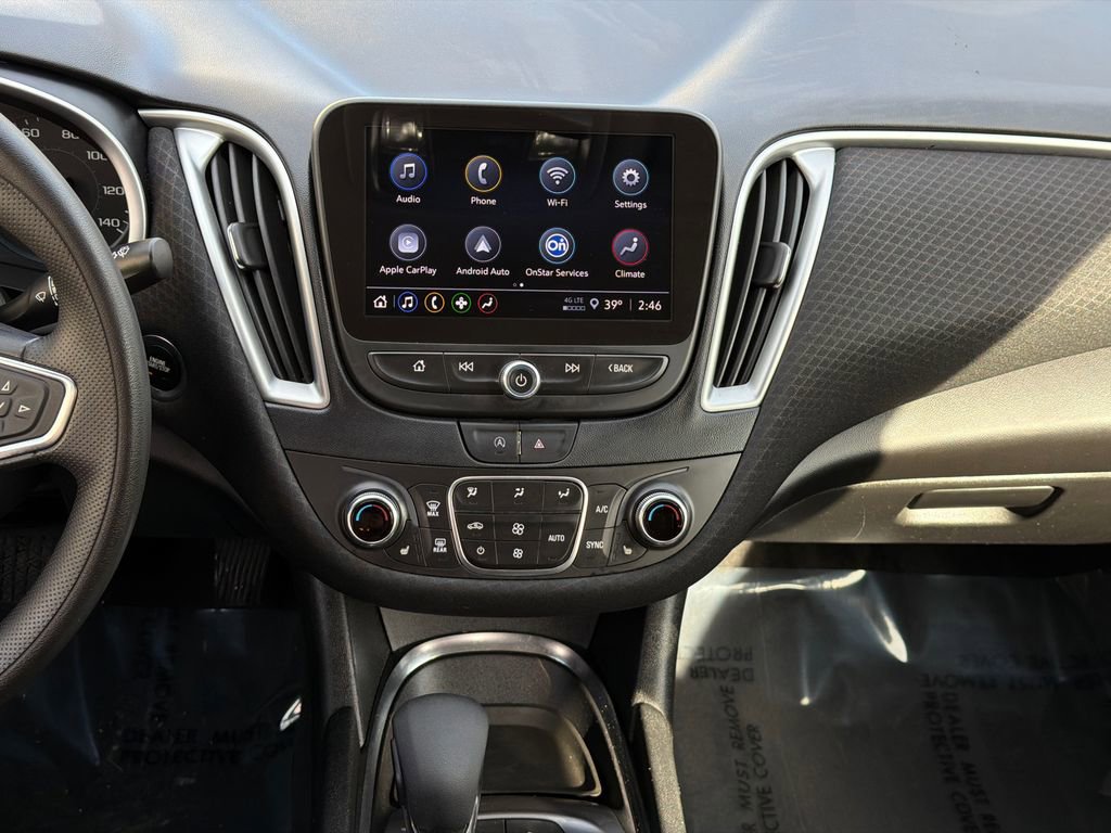 Used 2024 Chevrolet Malibu LT image 17