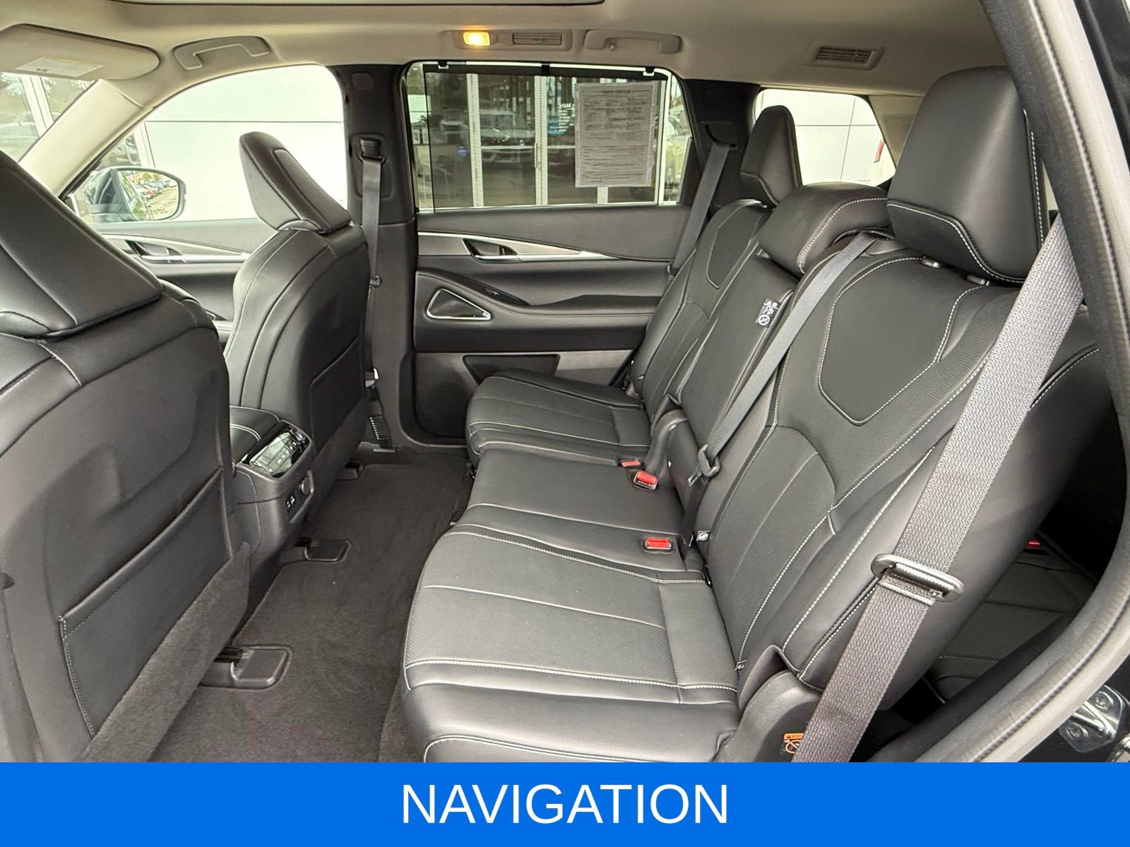 Used 2023 INFINITI QX60 Luxe w/ Performance Audio Package AWD/4WD image 14