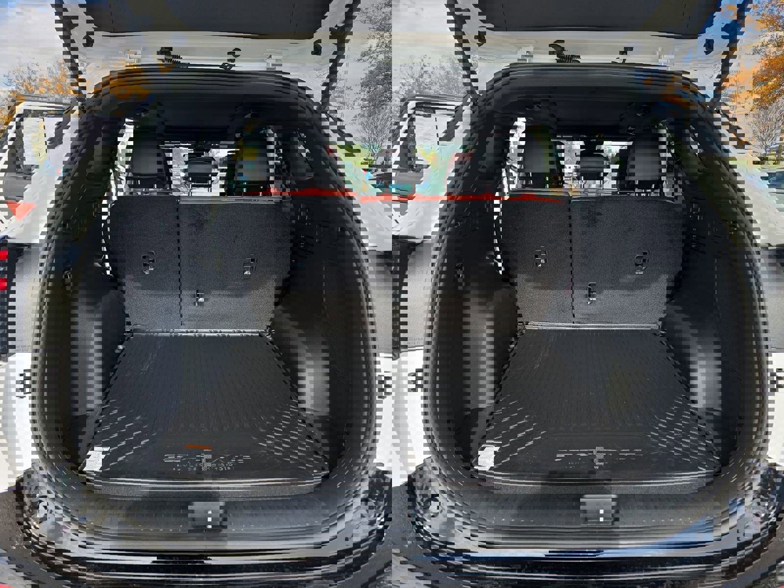 Used 2026 Kia Sportage SX image 14