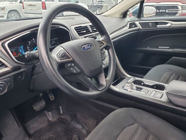 Used 2019 Ford Fusion SE image 17