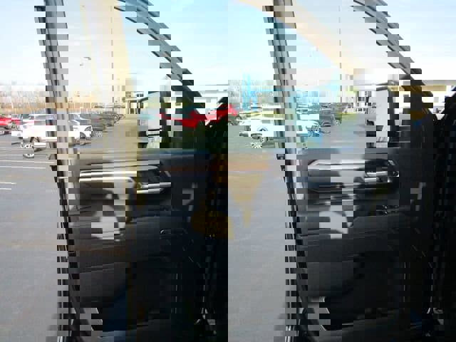 New 2026 Chevrolet Silverado 2500 LT w/ Z71 Chrome Sport Edition image 17