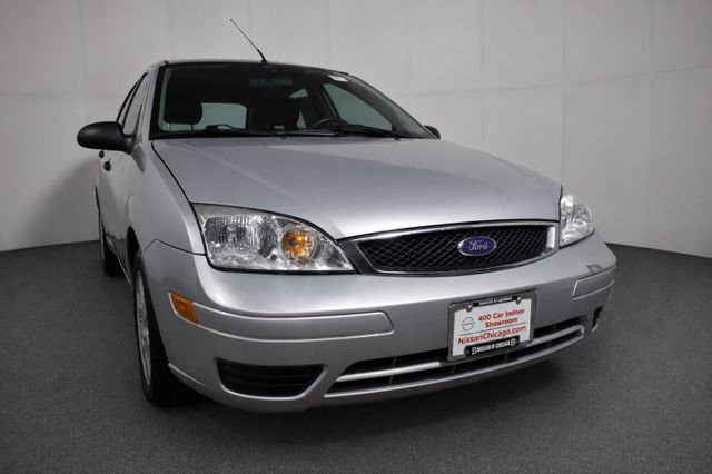 Used 2007 Ford Focus S FWD image 3
