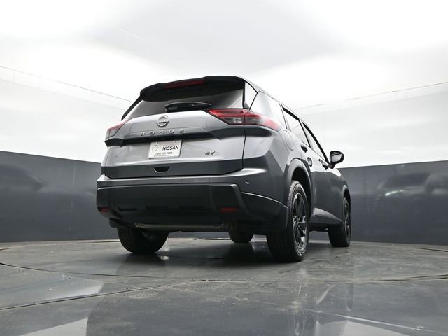 Certified 2024 Nissan Rogue SV FWD image 30