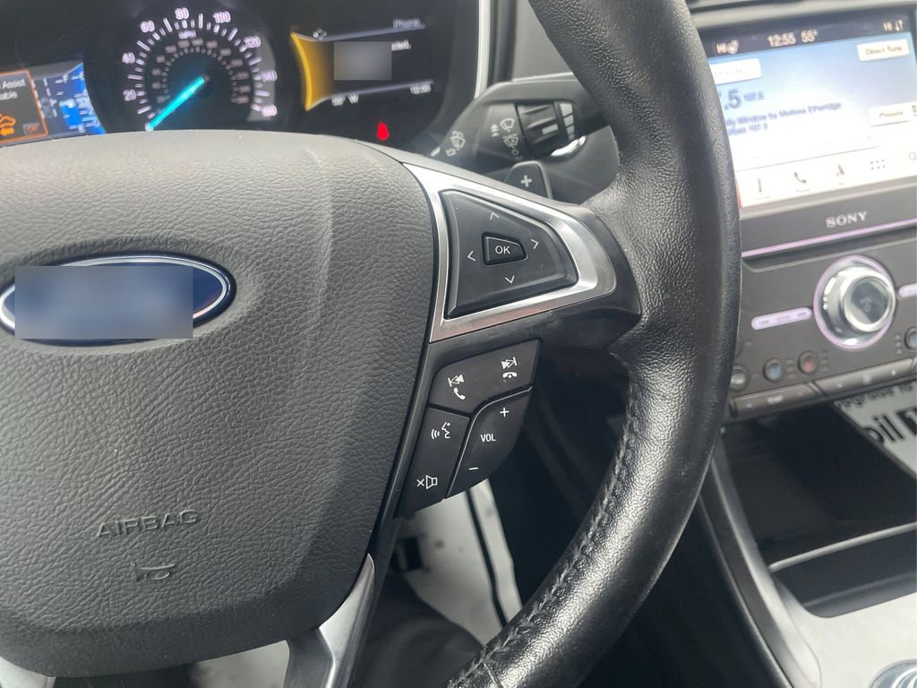 Used 2019 Ford Fusion Titanium image 38