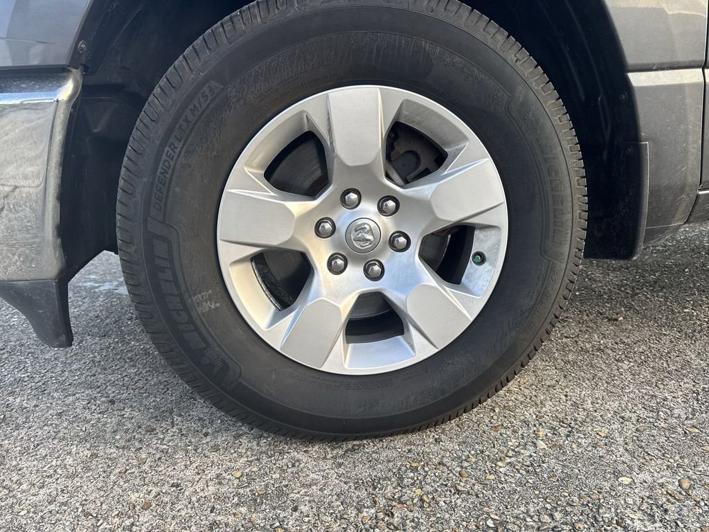 Used 2019 RAM 1500 Big Horn image 12