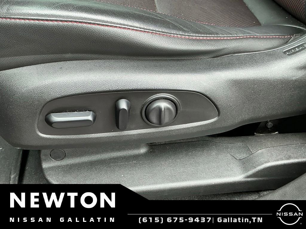 Used 2020 Chevrolet Blazer RS FWD image 17
