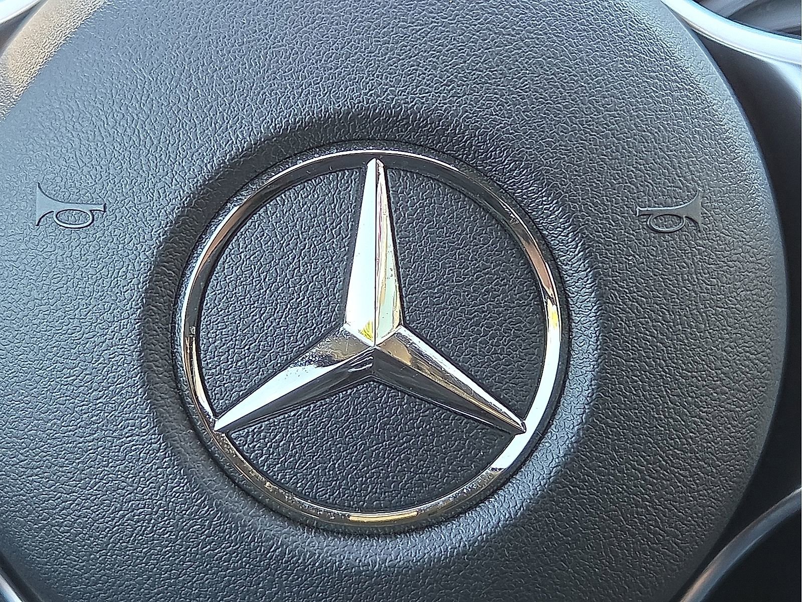 Used 2023 Mercedes-Benz GLA 250 4MATIC image 22
