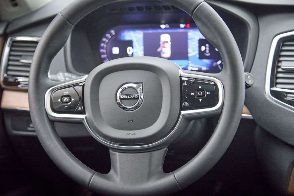 Certified 2023 Volvo XC90 B6 Plus w/ Protection Package Premier image 31