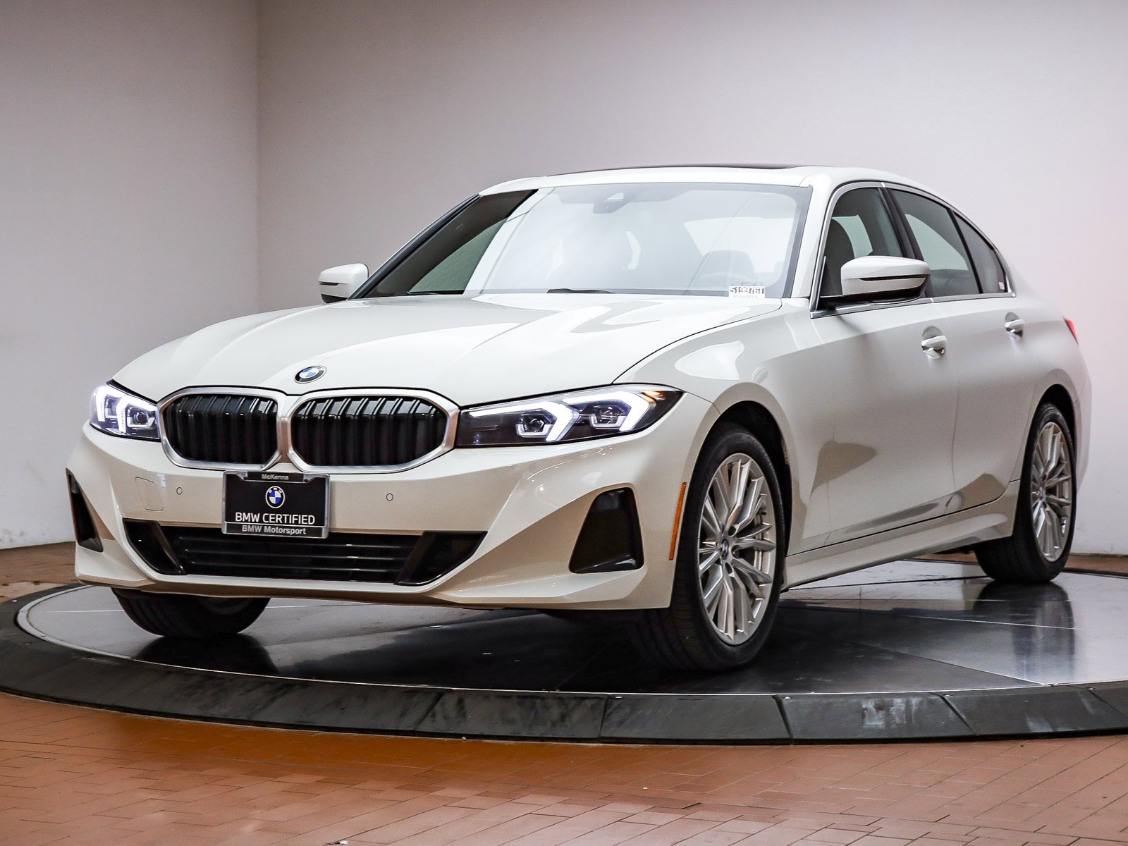 Certified 2024 BMW 330i Sedan w/ Convenience Package