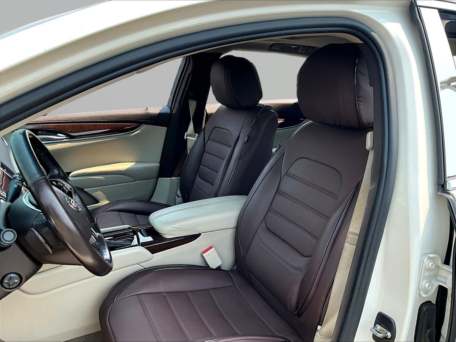 Used 2013 Cadillac XTS Luxury FWD image 21