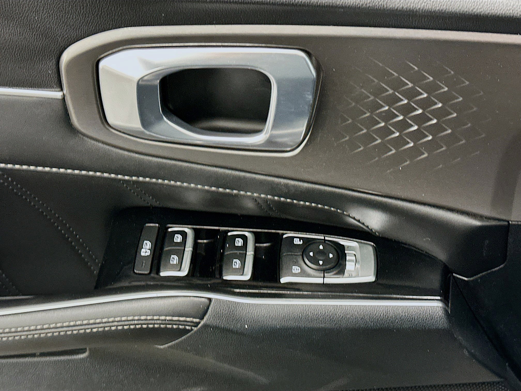 Used 2022 Kia Sorento SX image 15