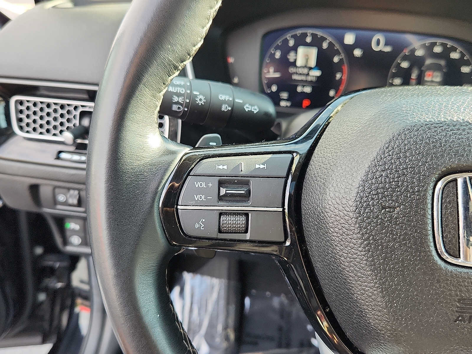 Certified 2024 Honda Civic Touring image 20