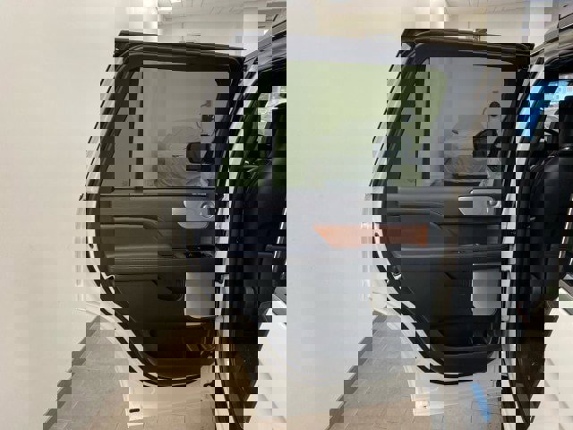 New 2024 Lincoln Navigator Black Label image 8