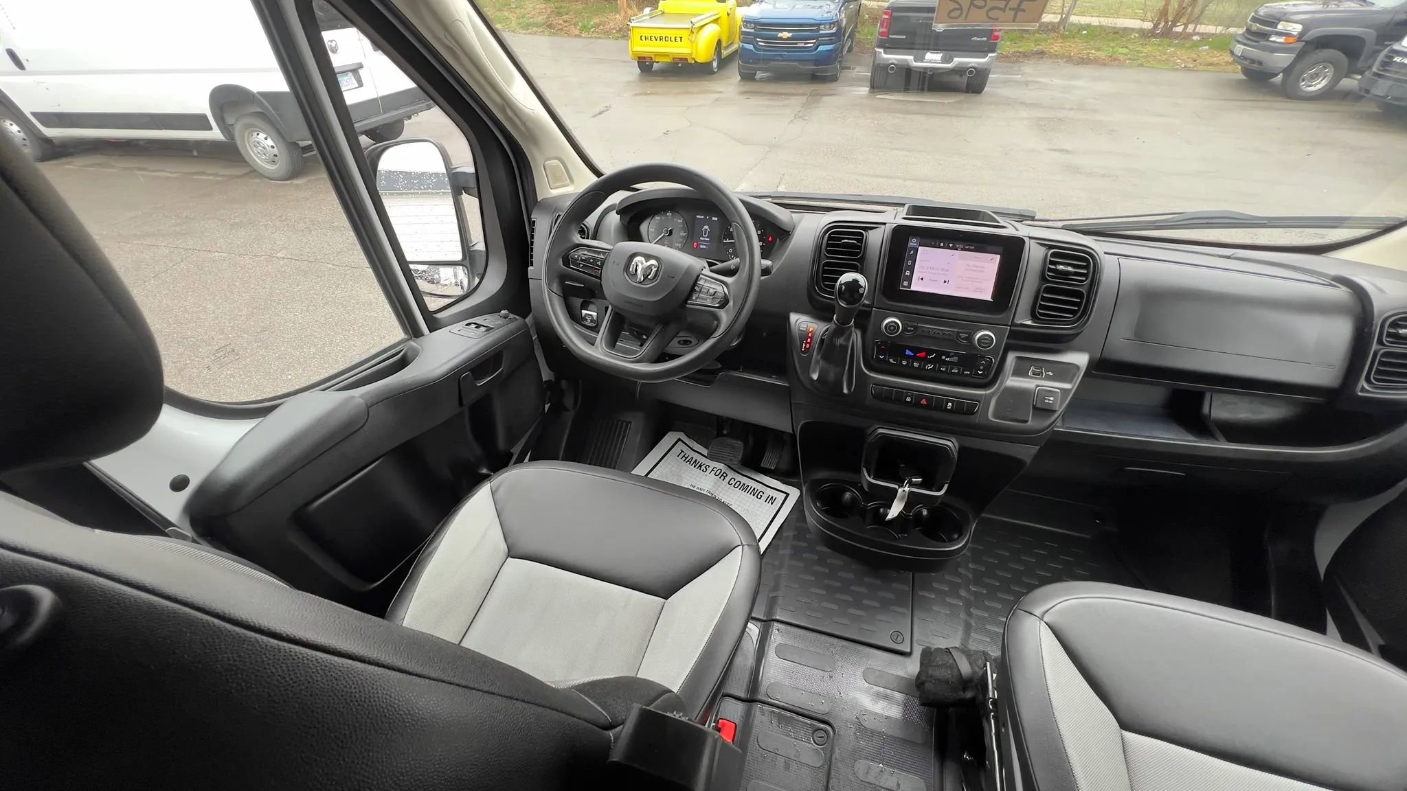 Used 2025 RAM ProMaster 2500 w/ Convenience Group FWD image 26