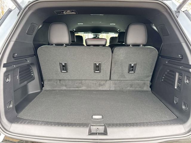 New 2026 Chevrolet Traverse RS image 10