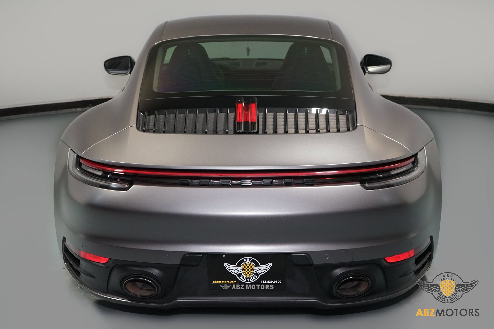 Used 2021 Porsche 911 Carrera image 8