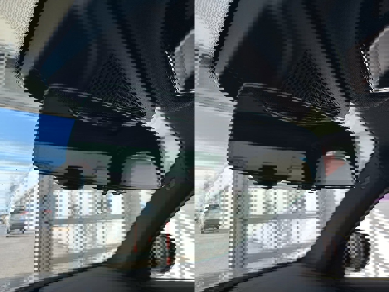 Certified 2025 BMW 530i xDrive 530i xDrive w/ Premium Package image 37