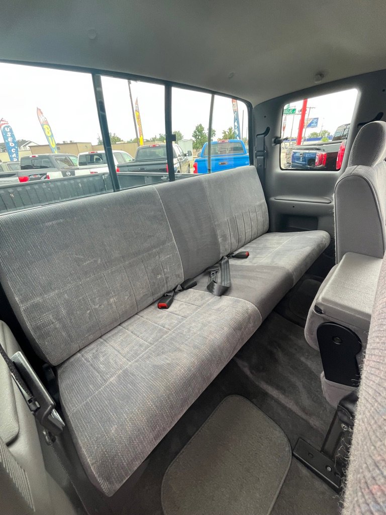 Used 1996 Dodge Ram 3500 Truck Laramie image 8