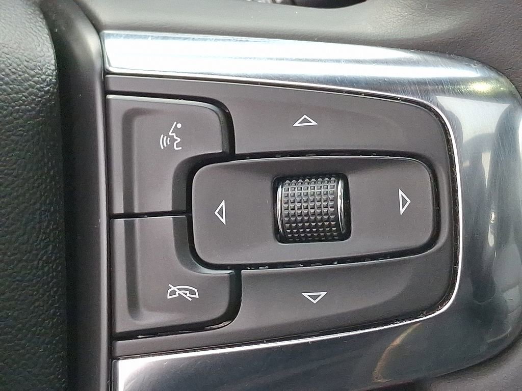 Used 2023 Chevrolet Blazer RS w/ Enhanced Convenience Package image 23