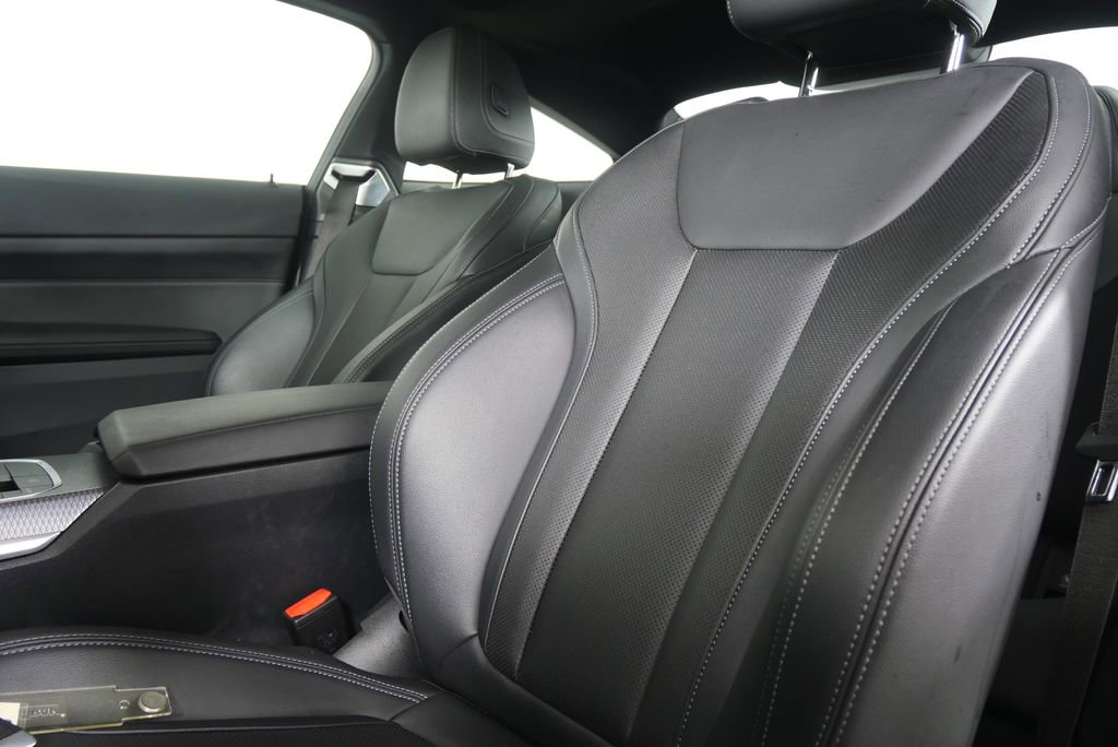 Certified 2026 BMW M440i Coupe image 10