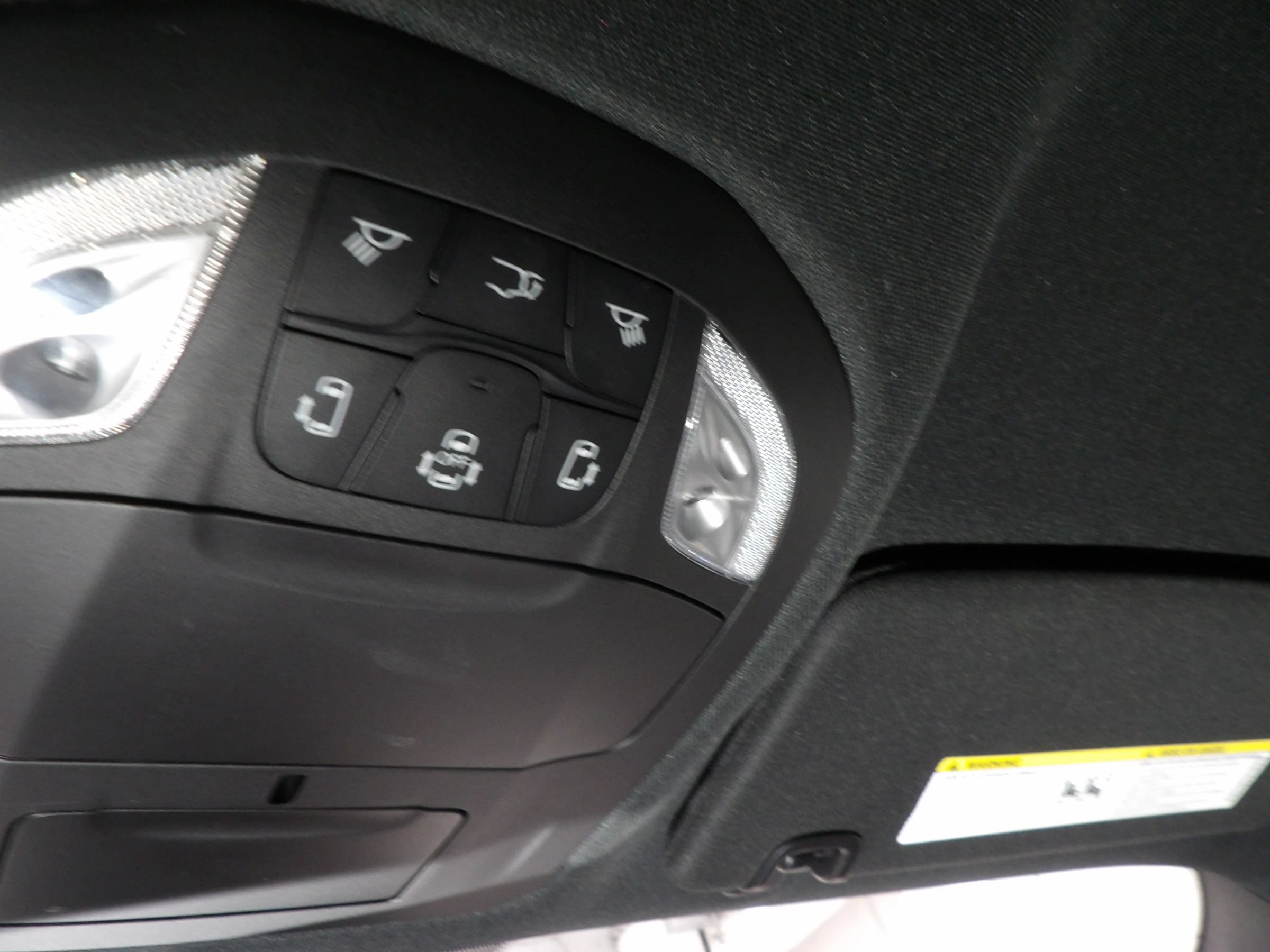 Used 2025 Chrysler Pacifica Select FWD image 25