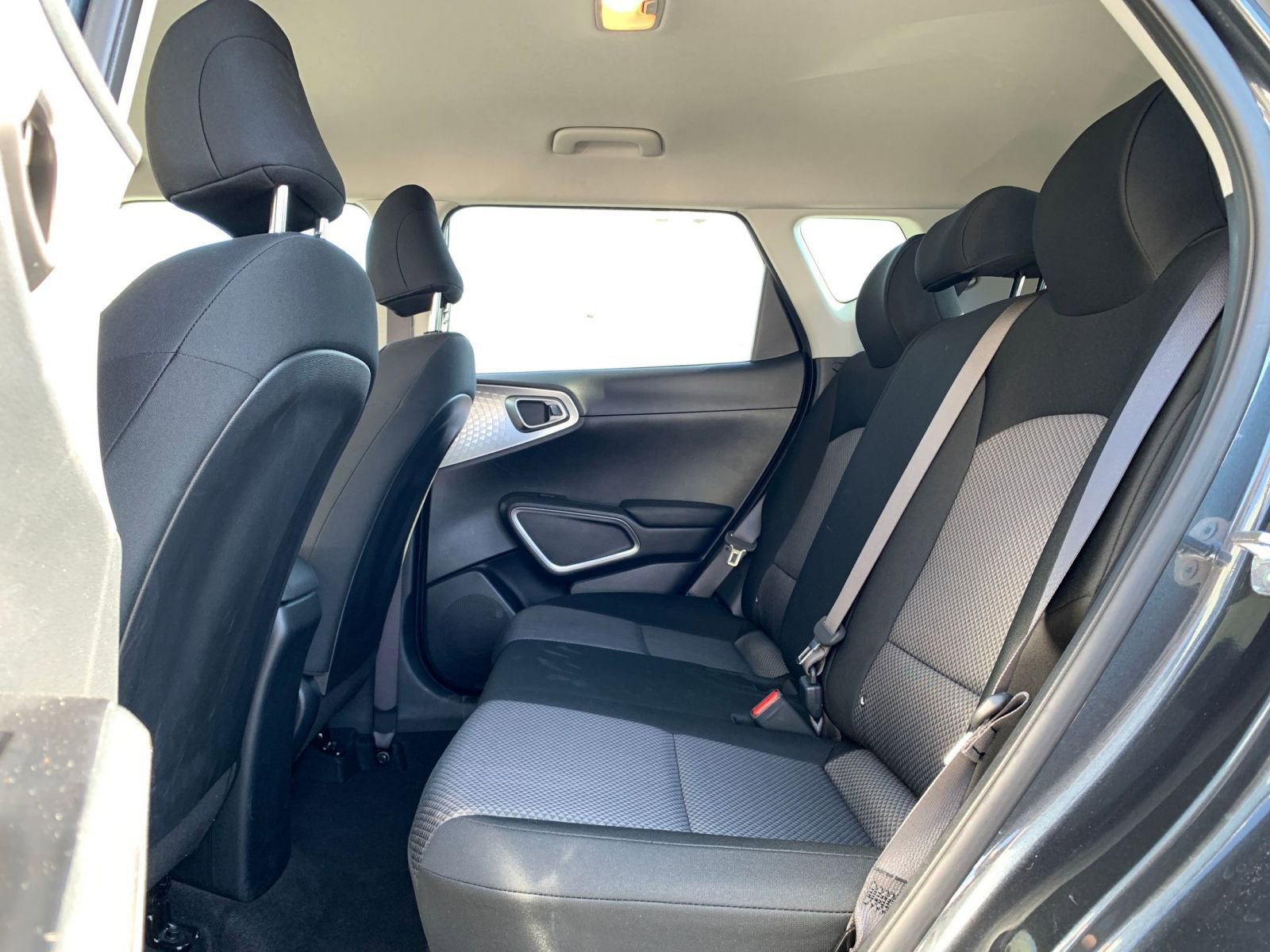 Used 2025 Kia Soul LX w/ LX Technology Package image 23