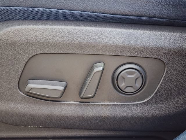 Certified 2025 Kia Carnival SX Prestige FWD image 29