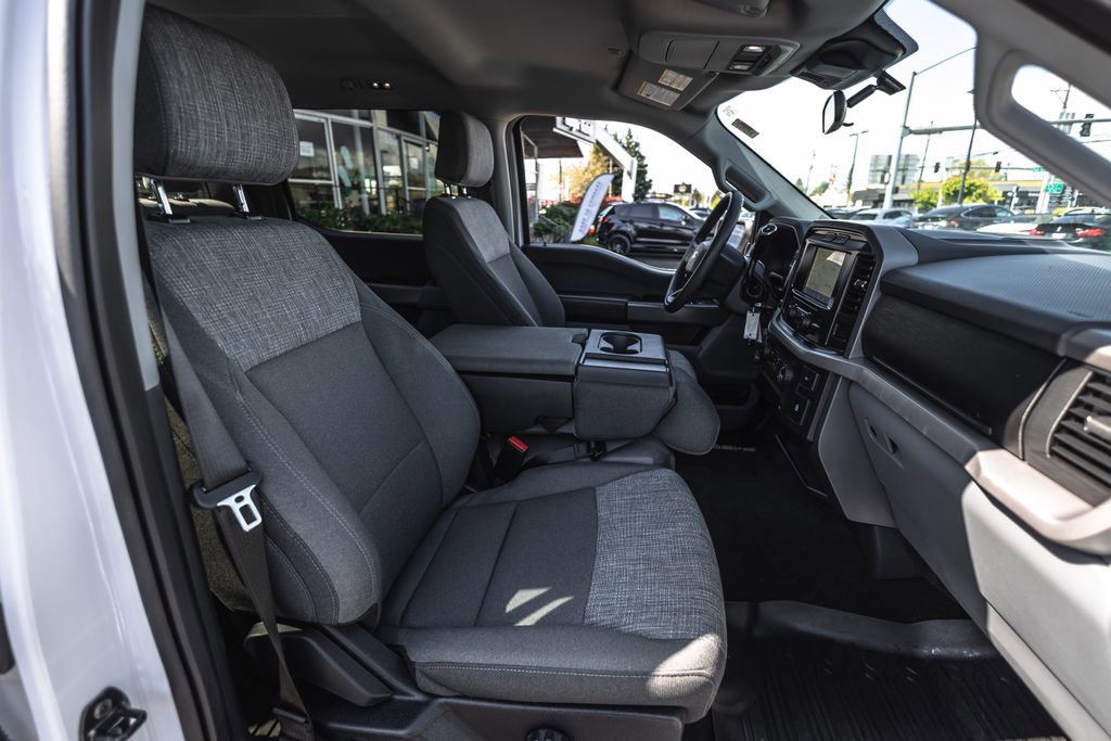 Used 2022 Ford F150 XLT w/ XTR Package image 30