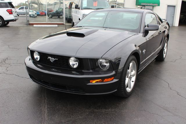 Used 2009 Ford Mustang GT Premium image 18