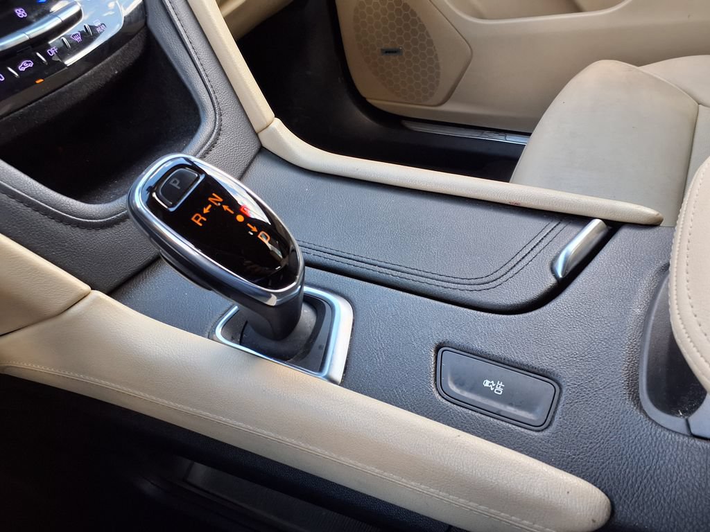 Used 2018 Cadillac XT5 Luxury FWD image 32