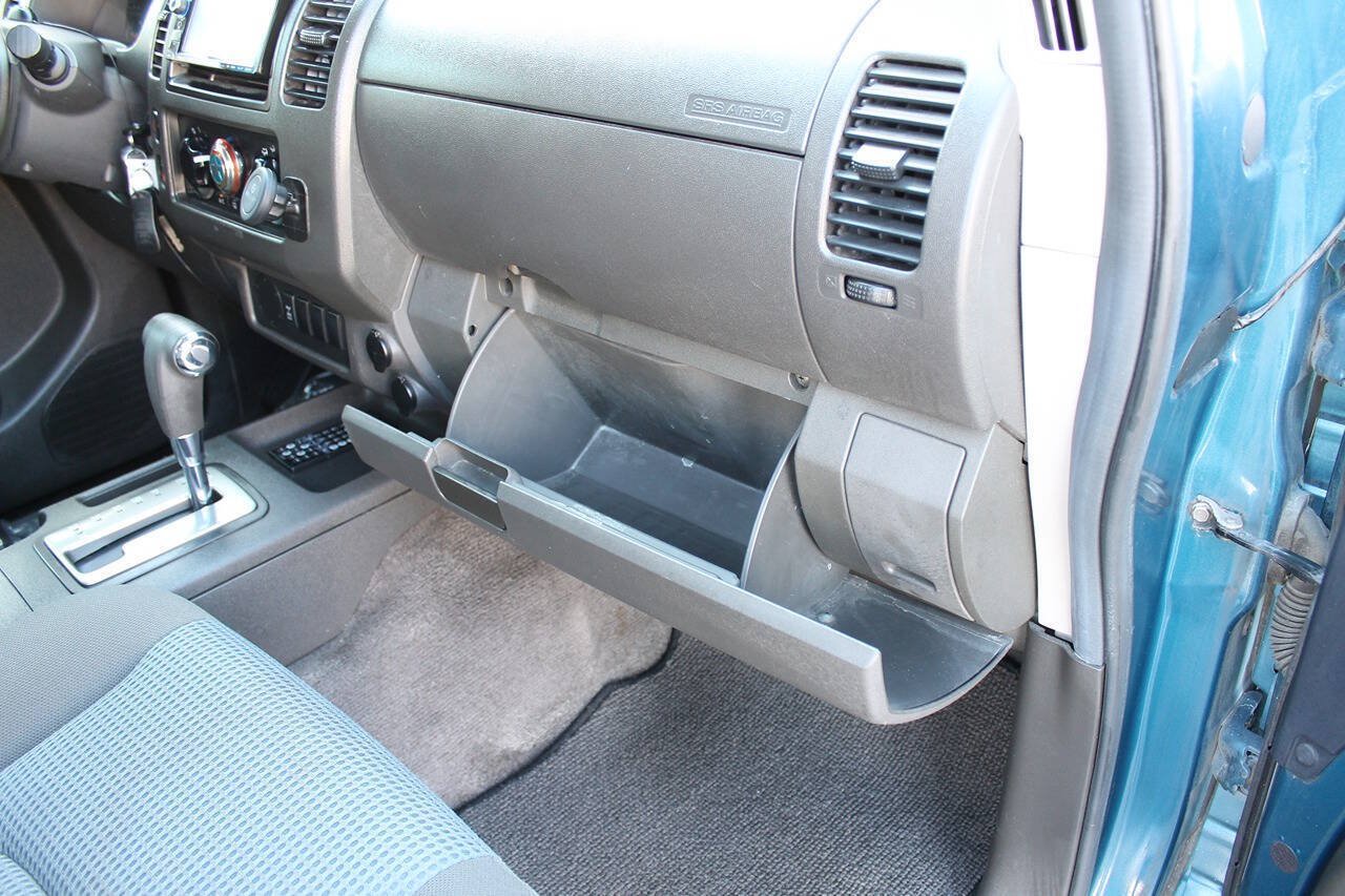 Used 2005 Nissan Frontier NISMO w/ (J01) Sunroof Pkg RWD image 33