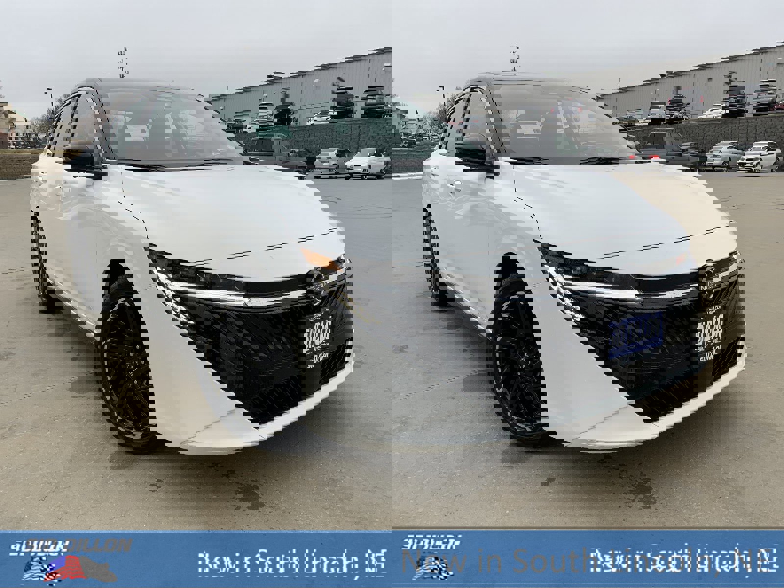 New 2026 Nissan Sentra SR w/ SR Premium Package image 2