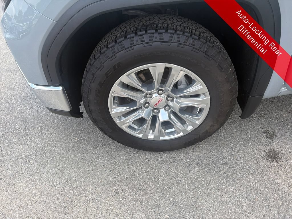 Used 2025 GMC Sierra 1500 SLE AWD/4WD image 28