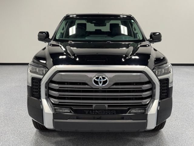 Used 2024 Toyota Tundra Limited AWD/4WD image 4