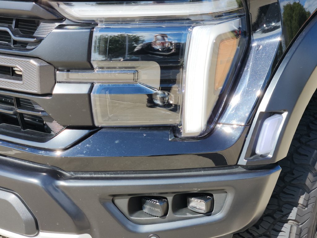 Used 2026 Ford F150 Raptor AWD/4WD image 12