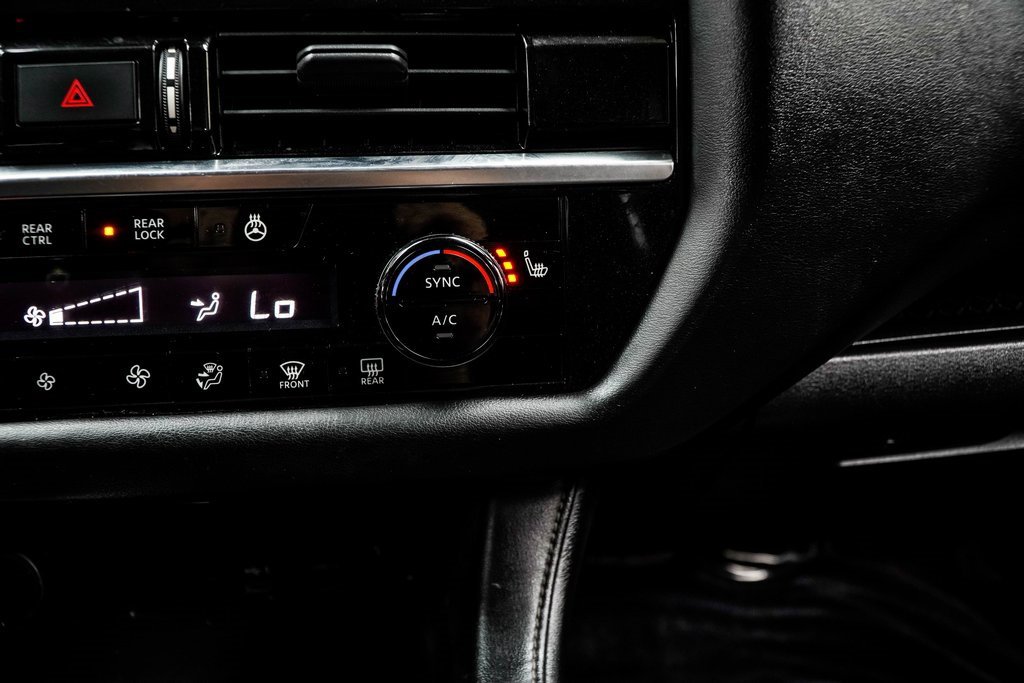 Used 2022 Nissan Pathfinder SL image 24