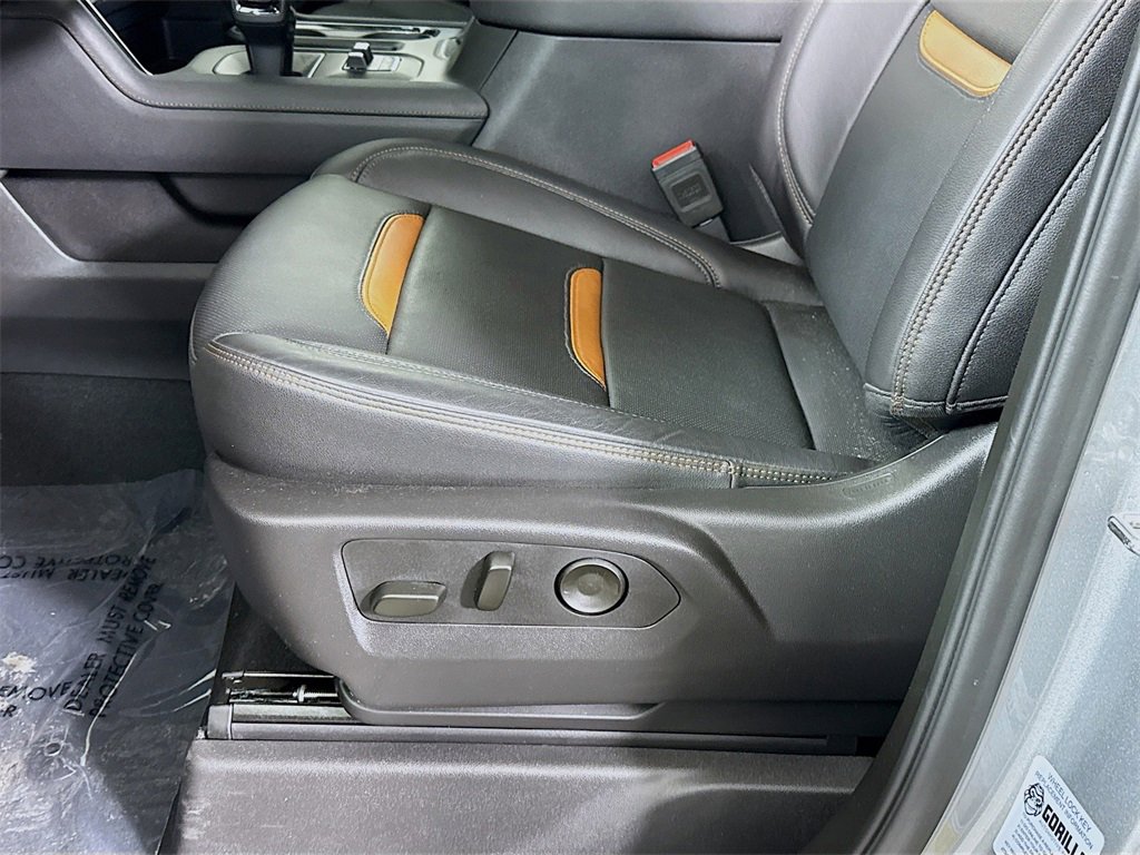 Used 2025 GMC Sierra 1500 AT4 w/ Technology Package image 26