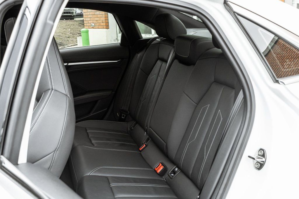 Used 2022 Audi S3 Premium image 28