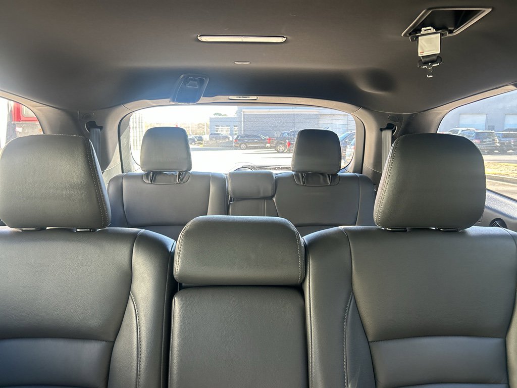 Used 2022 Honda Pilot Sport image 14