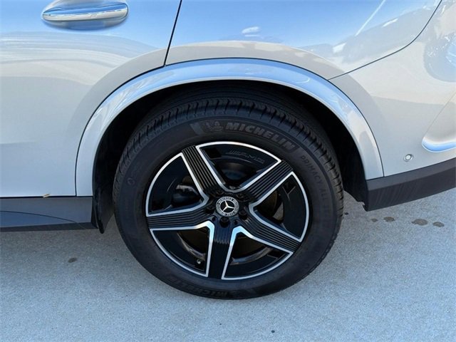 Certified 2025 Mercedes-Benz GLC 300 4MATIC image 9