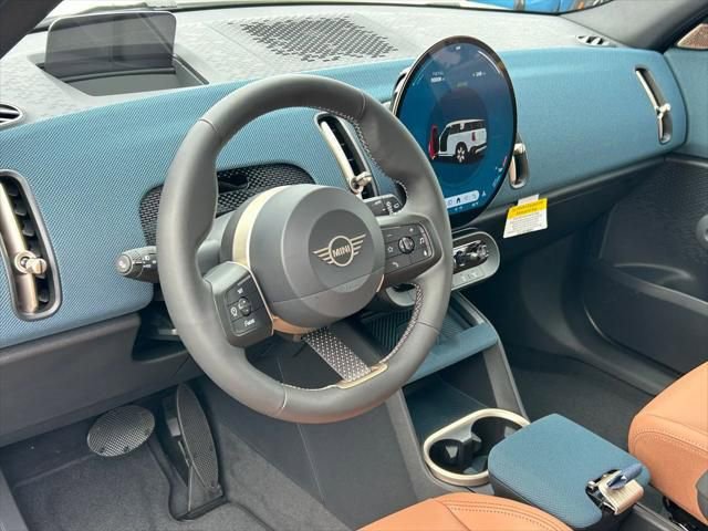 New 2025 MINI Cooper Countryman SE w/ Comfort Package Max image 13