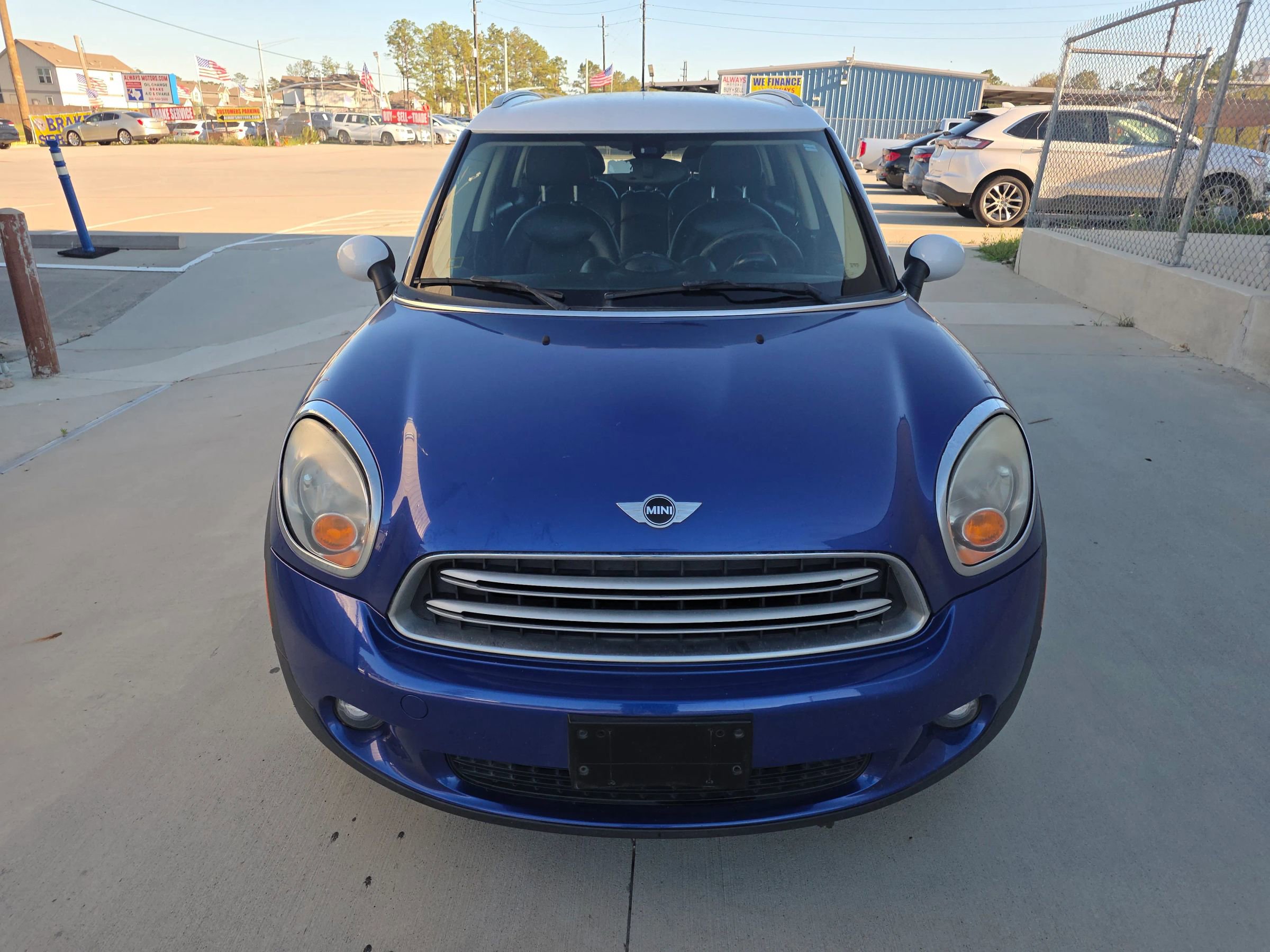 Used 2015 MINI Cooper Countryman Cooper Hatchback 4D image 4